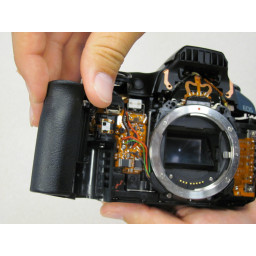 Замена Canon EOS 30 Grip
