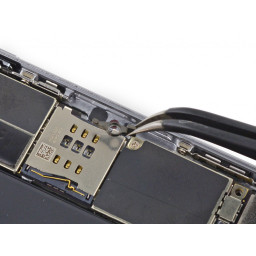 Замена рычага извлечения SIM-карты iPhone 6 Plus